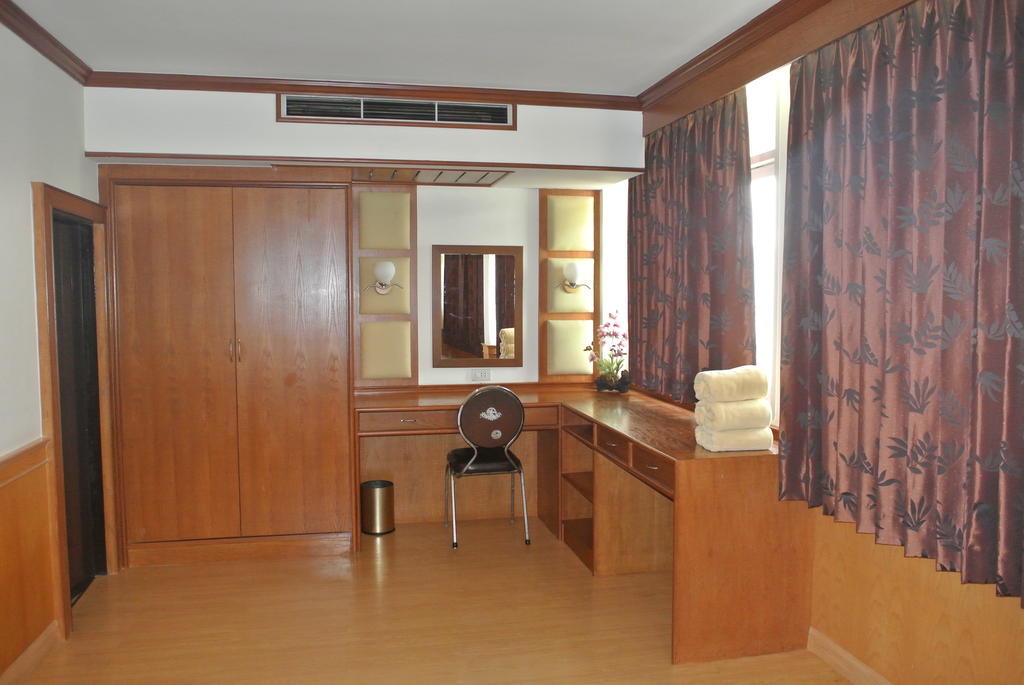 Supak Hotel Kalasin Oda fotoğraf